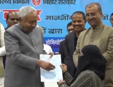 Video Involving Nitish Kumar and Ayush Doctor Sparks Political Row